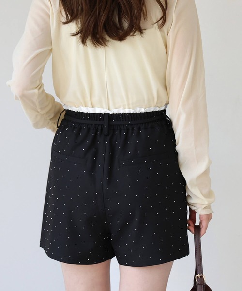 tiptop(ティップトップ)の「ラインストーンフリルショートパンツ(その他パンツ・レディース・チャコールグレー/ブラック・FREE)」の20枚目の写真