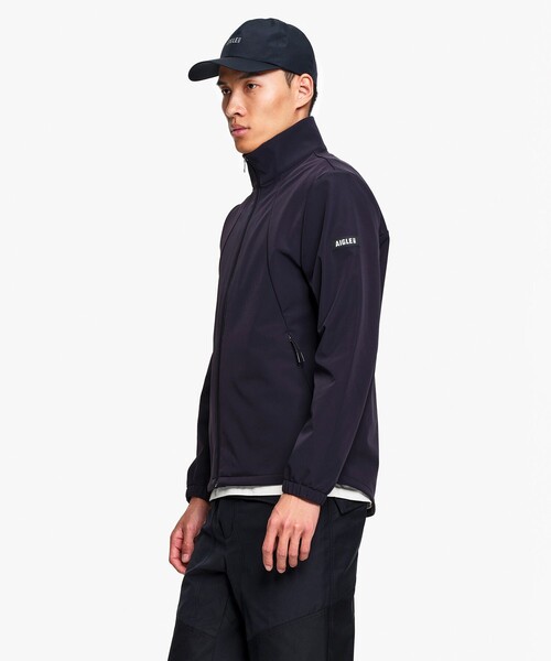 AIGLE(エーグル)の「撥水 防風 ストレッチ ソフトシェル スタンドカラージャケット WARM(ブルゾン・メンズ・ダークカーキ/ブラック・L/M/S/XL)」の16枚目の写真