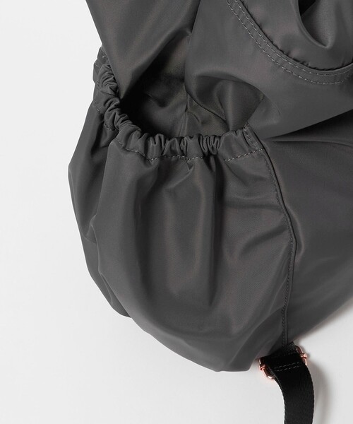 Repetto(レペット)の「【WEB限定】<repetto>Soubresaut バックパック/リュック(バックパック/リュック・レディース・ダークグレー・FREE)」の15枚目の写真