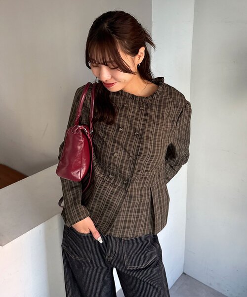 CIAOPANIC(チャオパニック)の「ダブルボタンコンパクトシャツ(シャツ/ブラウス・レディース・ベージュ/ネイビー/グリーン・ONE SIZE)」の21枚目の写真
