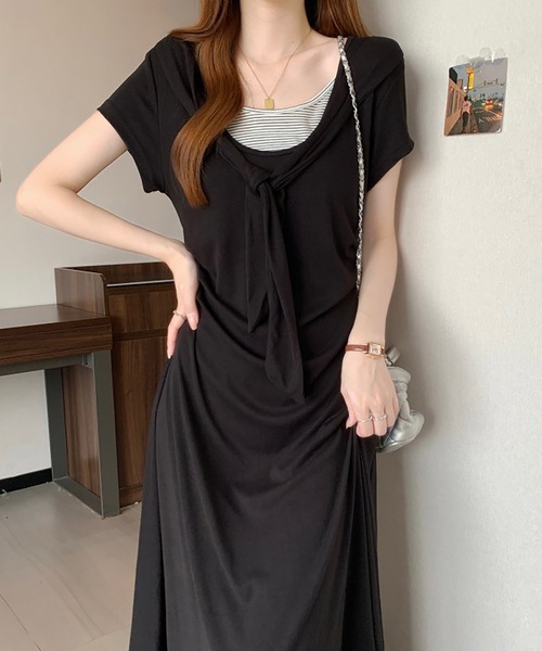 Girly Doll(ガーリードール)の「ショール風レイヤードカットソーワンピース(ワンピース・レディース・ダークグレー/ブラック・M/L)」の4枚目の写真