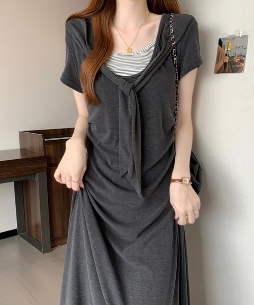 Girly Doll(ガーリードール)の「ショール風レイヤードカットソーワンピース(ワンピース・レディース・ダークグレー/ブラック・M/L)」の17枚目の写真