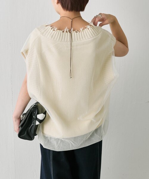 ear PAPILLONNER(イアパピヨネ)の「ダメージチュールニットベスト【SUM1 STYLE】(ベスト・レディース・グレー/アイボリー・FREE)」の10枚目の写真