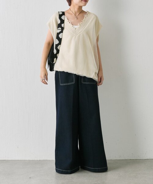 ear PAPILLONNER(イアパピヨネ)の「ダメージチュールニットベスト【SUM1 STYLE】(ベスト・レディース・グレー/アイボリー・FREE)」の11枚目の写真