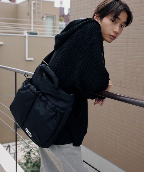 OUTDOOR PRODUCTS(アウトドアプロダクツ)の「【別注】OUTDOOR PRODUCTSショルダーバッグ(ショルダーバッグ・メンズ・カーキ/グレー/ブラック・FREE)」の6枚目の写真