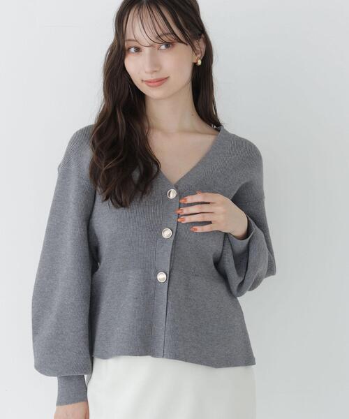 NATURAL BEAUTY BASIC(ナチュラルビューティーベーシック)の「〈WEB限定〉ペプラムフォルムカーディガン(カーディガン/ボレロ・レディース・ブラック/グレー/バーガンディー・FREE)」の22枚目の写真