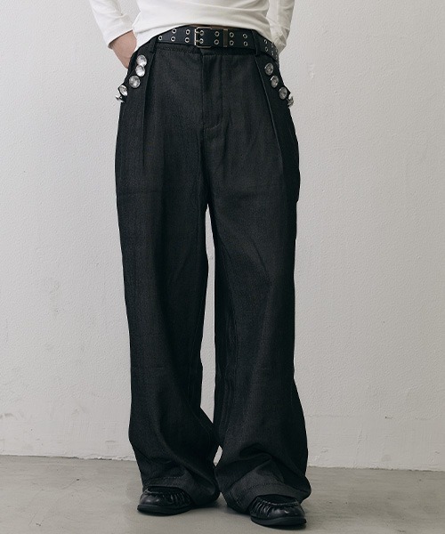 Shoowtime(ショウタイム)の「Pearl Detail Vintage In-Tuck Wide Slacks / パールディテール ヴィンテージ インタック ワイドスラックス(スラックス・メンズ・ブラック・X-LARGE/LARGE/SMALL)」の1枚目の写真