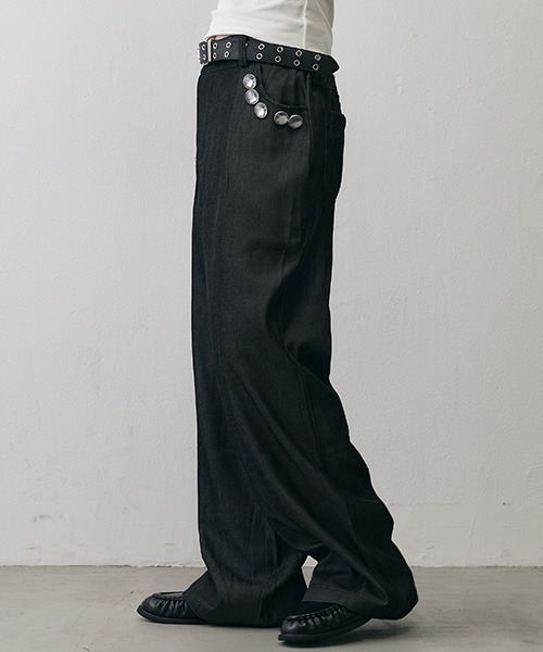 Shoowtime(ショウタイム)の「Pearl Detail Vintage In-Tuck Wide Slacks / パールディテール ヴィンテージ インタック ワイドスラックス(スラックス・メンズ・ブラック・X-LARGE/LARGE/SMALL)」の5枚目の写真