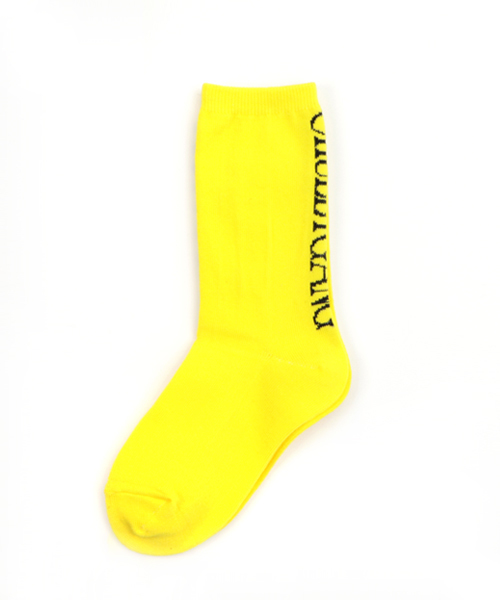 CHUBBYGANG(チャビーギャング)の「縦ロゴデザインクルーソックス(ソックス/靴下・キッズ・ブラック/イエロー/その他1/ホワイト・19/22)」の3枚目の写真