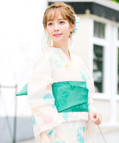 bonheur saisons（ボヌールセゾン）の「浴衣3点セット（浴衣＋帯＋下駄）「bonheur saisons/ボヌールセゾン」（浴衣・レディース・ホワイト×ブルー/グレー系その他/ブルー系その他/ピンク系その他/ホワイト系その他2/ホワイト系その他3/ホワイト系その他4/ブルー系その他5/ピンク系その他2・FREE/フリー）」の3枚目の写真