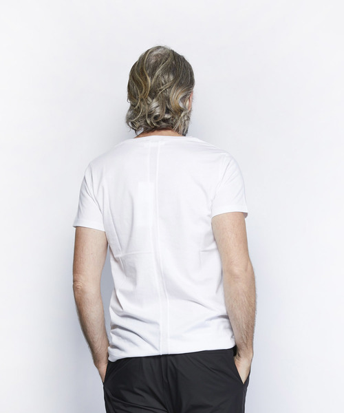 junhashimoto（ジュンハシモト）の「SERIBU V SS（Tシャツ/カットソー・メンズ・ネイビー/ホワイト/ブラック・3/4/5/2/1）」の16枚目の写真