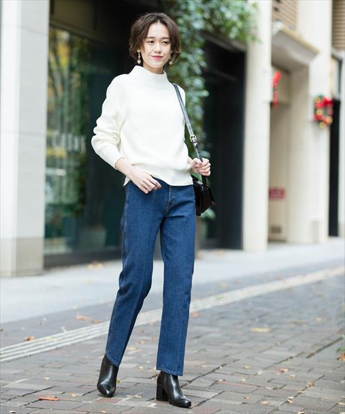 ADAM ET ROPE'（アダムエロペ）の「コットンアクリル畦編プルオーバー（ニット/セーター・レディース・チャコールグレー/オフホワイト/グリーン/マスタード・FREE）」の5枚目の写真