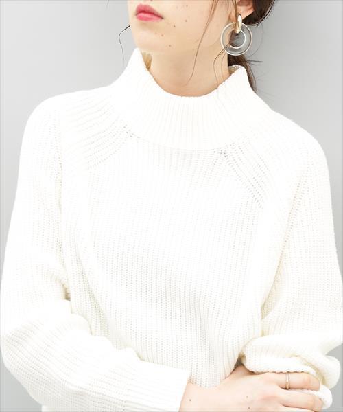 ADAM ET ROPE'（アダムエロペ）の「コットンアクリル畦編プルオーバー（ニット/セーター・レディース・チャコールグレー/オフホワイト/グリーン/マスタード・FREE）」の11枚目の写真