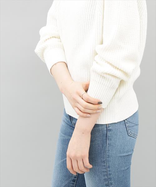 ADAM ET ROPE'（アダムエロペ）の「コットンアクリル畦編プルオーバー（ニット/セーター・レディース・チャコールグレー/オフホワイト/グリーン/マスタード・FREE）」の15枚目の写真