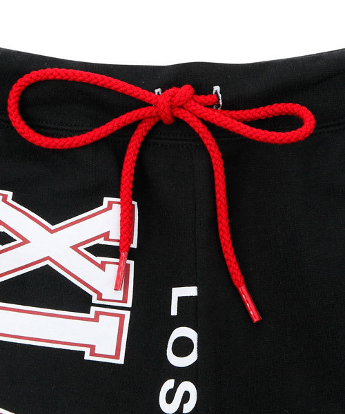 XLARGE KIDS（エクストララージキッズ）の「SKATE SHORT PANT（その他パンツ・キッズ・ブラック/アッシュグレー・2T/4T/5T/6T/7T）」の4枚目の写真