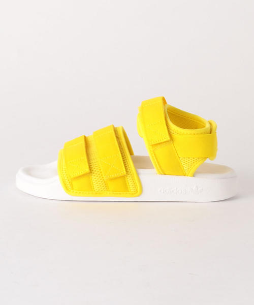 adidas Originals（アディダスオリジナルス）の「＜adidas Originals（アディダス）＞アディレッタサンダル о（サンダル・レディース・イエロー/ブラック・24.5cm/22.5cm/23.5cm）」の4枚目の写真