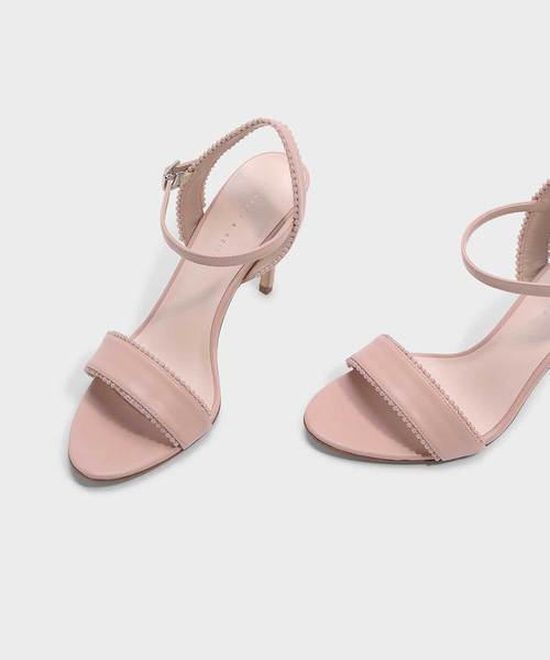CHARLES & KEITH(チャールズ & キース)の「ビーズトリミングアンクルストラップヒール / BEADS TRIMMING ANKLE STRAP HEELS(パンプス・レディース・ブラック/グリーン/アイボリー・22.5cm/23cm/23.5cm/24.5cm/25cm/25.5cm)」の14枚目の写真