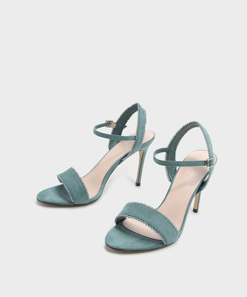 CHARLES & KEITH(チャールズ & キース)の「ビーズトリミングアンクルストラップヒール / BEADS TRIMMING ANKLE STRAP HEELS(パンプス・レディース・ブラック/グリーン/アイボリー・22.5cm/23cm/23.5cm/24.5cm/25cm/25.5cm)」の5枚目の写真