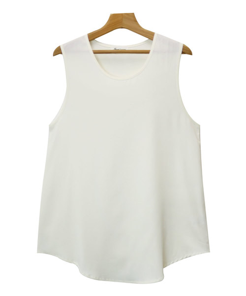 andme（アンドミー）の「とろみデシンノースリーブブラウストップス（シャツ/ブラウス・レディース・ブラック/ベージュ/ネイビー/オフホワイト・M/L）」の16枚目の写真