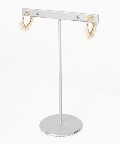 tone(トーン)の「【marinaJEWELRY】pti/Freshwater Pearl wrapped earring(イヤリング・レディース・ホワイト・S)」の2枚目の写真