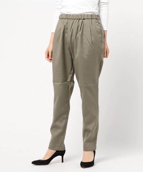 AMERICAN HOLIC（アメリカンホリック）の「タックテーパードパンツ　＊（その他パンツ・レディース・ブラック/ベージュ/ネイビー/カーキ/キャメル・S/M/L）」の3枚目の写真