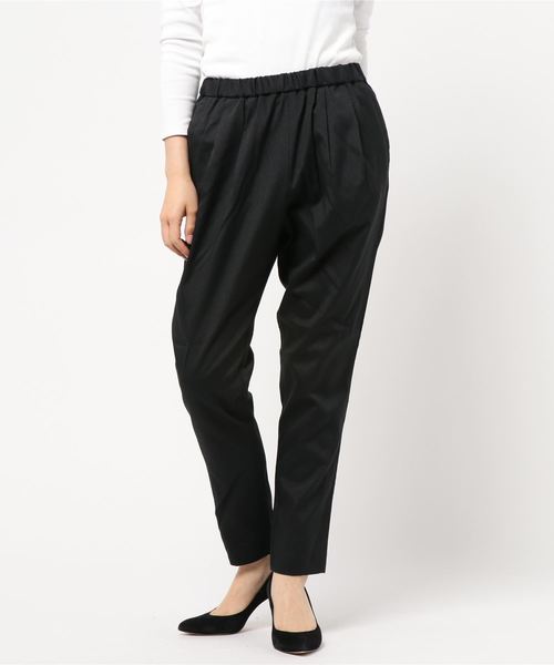 AMERICAN HOLIC（アメリカンホリック）の「タックテーパードパンツ　＊（その他パンツ・レディース・ブラック/ベージュ/ネイビー/カーキ/キャメル・S/M/L）」の2枚目の写真