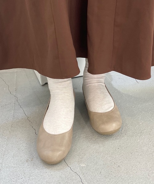 shopnikoniko(ショップニコニコ)の「日本製 バレエシューズ パンプス ラウンドトゥ ぺたんこ(パンプス・レディース・ベージュ/ブラック/ピンク/ブルー/キャメル・23.5/24.5/24/22/22.5/23)」の17枚目の写真