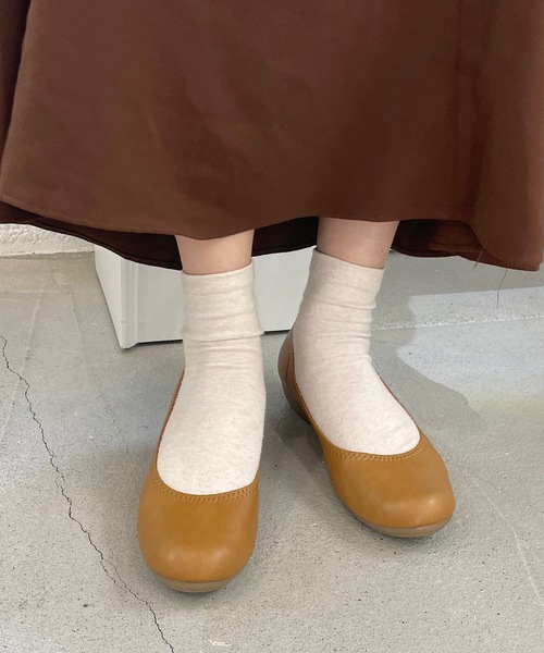 shopnikoniko(ショップニコニコ)の「日本製 バレエシューズ パンプス ラウンドトゥ ぺたんこ(パンプス・レディース・ベージュ/ブラック/ピンク/ブルー/キャメル・23.5/24.5/24/22/22.5/23)」の9枚目の写真