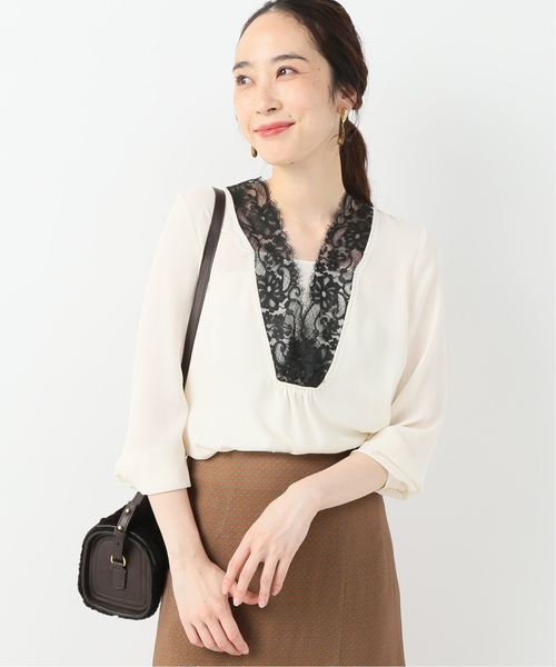 La TOTALITE（ラトータリテ）の「ジョーゼットフロントレースブラウス【手洗い可能】（シャツ/ブラウス・レディース・ホワイト/ブルー系その他・FREE）」の2枚目の写真