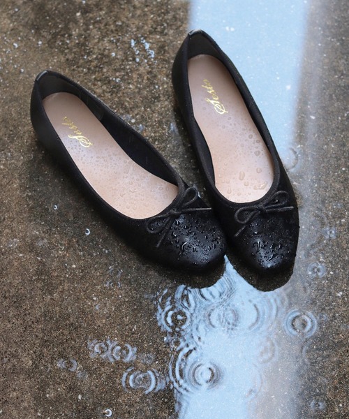 SESTO(セスト)の「生活防水。晴雨兼用バレエシューズ(レインシューズ・レディース・グレイッシュベージュ/ブラック系その他/シルバー/ブラック/ホワイト・23.5cm/24.5cm/25.5cm/23.0cm/24.0cm/22.0cm/22.5cm)」の7枚目の写真