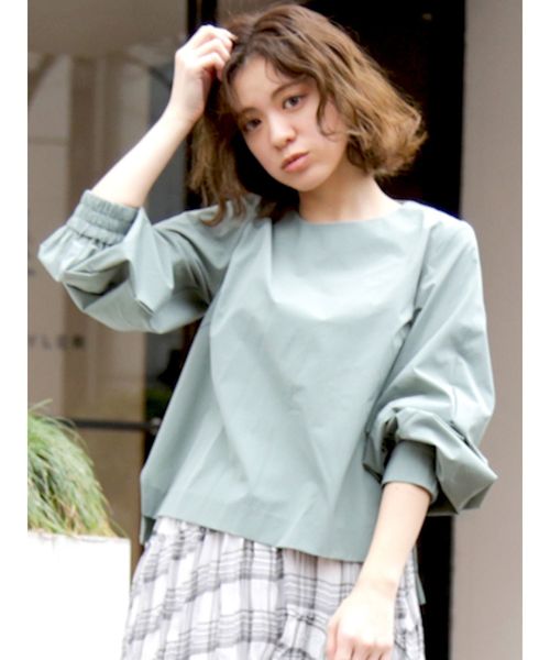 dazzlin（ダズリン）の「ボリュームスリーブプルオーバー（Tシャツ/カットソー・レディース・ブラウン/アイボリー/ミント・FREE）」の3枚目の写真