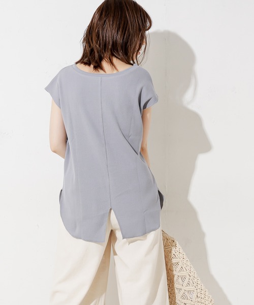 natural couture(ナチュラルクチュール)の「しっかりリブホックがポイントプルオーバー(Tシャツ/カットソー・レディース・ブラック/ベージュ/ブルー/アイボリー/ミント・FREE)」の9枚目の写真