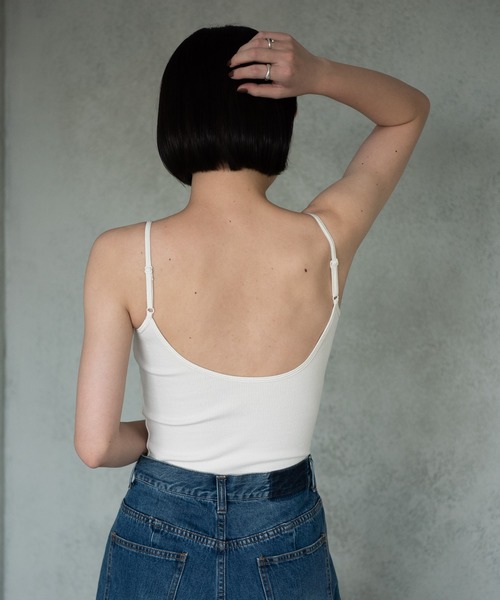 Aunt Marie's（アントマリーズ）の「【カップ付き】バックオープンキャミソール/AUNT MARIE'S（キャミソール・レディース・ブラック/ナチュラル/カーキ/ダークブラウン・FREE）」の13枚目の写真