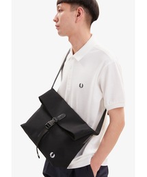 FRED PERRY（フレッドペリー）の「Small Shoulder Bag