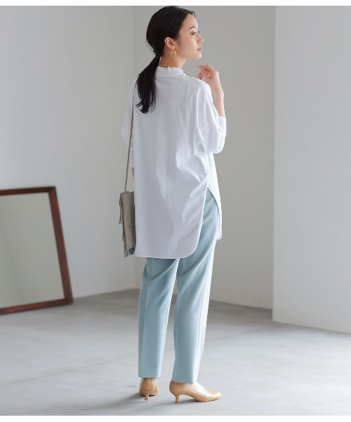 ADAM ET ROPE'（アダムエロペ）の「モックネッククルーネックT（Tシャツ/カットソー・レディース・チャコールグレー/ホワイト・FREE）」の6枚目の写真