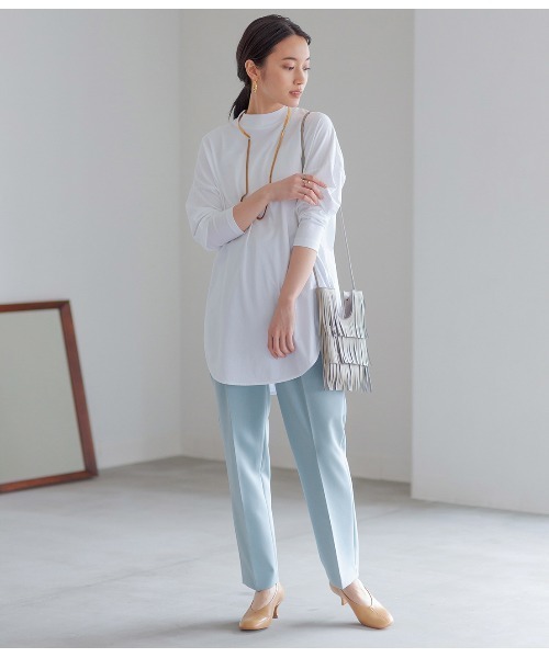 ADAM ET ROPE'（アダムエロペ）の「モックネッククルーネックT（Tシャツ/カットソー・レディース・チャコールグレー/ホワイト・FREE）」の17枚目の写真