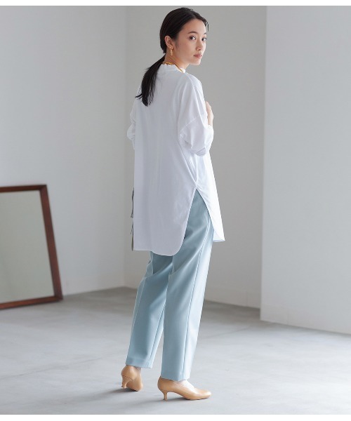 ADAM ET ROPE'（アダムエロペ）の「モックネッククルーネックT（Tシャツ/カットソー・レディース・チャコールグレー/ホワイト・FREE）」の18枚目の写真