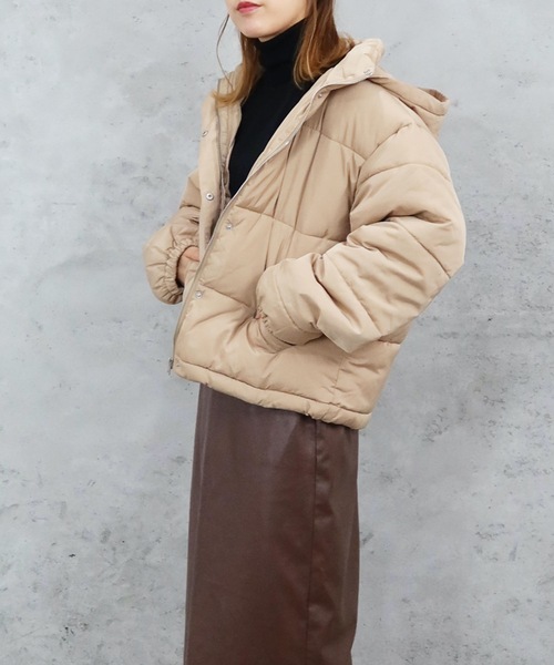 Riberry（リベリー）の「中綿ダウンジャケット（ダウンジャケット/コート・レディース・ブラック/ベージュ/アイボリー・FREE）」の13枚目の写真