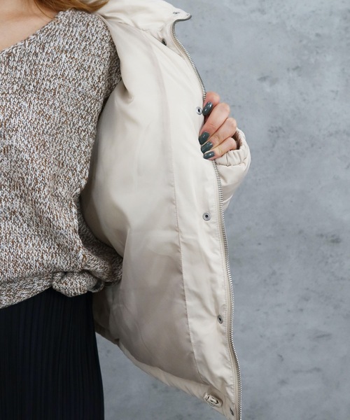 Riberry（リベリー）の「中綿ダウンジャケット（ダウンジャケット/コート・レディース・ブラック/ベージュ/アイボリー・FREE）」の18枚目の写真