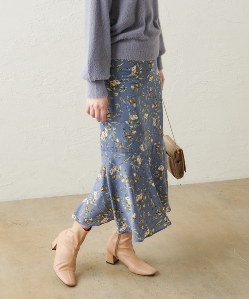 natural couture（ナチュラルクチュール）の「裾切替マーメイドスカート（スカート・レディース・ライトベージュ/レンガ/ブルー/ブラック・FREE）」の3枚目の写真