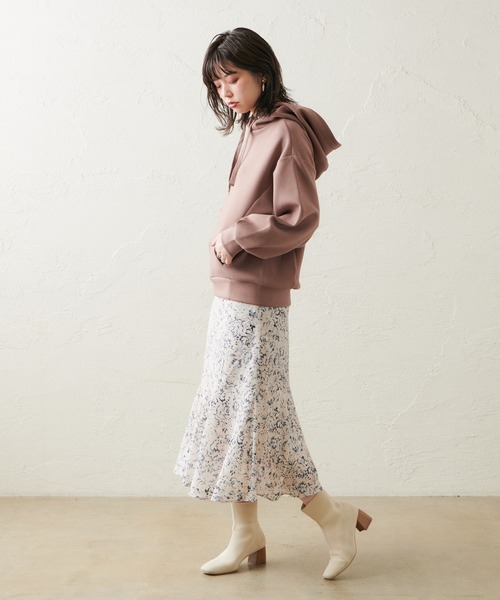 natural couture（ナチュラルクチュール）の「裾切替マーメイドスカート（スカート・レディース・ライトベージュ/レンガ/ブルー/ブラック・FREE）」の11枚目の写真