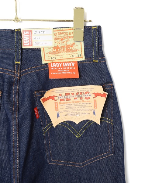 MADEMOISELLE ROPE'（マドモアゼル ロペ）の「【LEVI'S(R) VINTAGE CLOTHING】リーバイス　701 ジーンズ（デニムパンツ・レディース・ネイビー・34/36/38）」の10枚目の写真