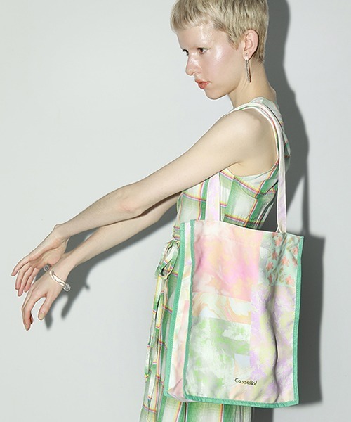 Casselini(キャセリーニ)の「コラージュプリントトート(エコバッグ/サブバッグ・レディース・ブラウン/ミント/ピンク/オレンジ・FREE)」の6枚目の写真