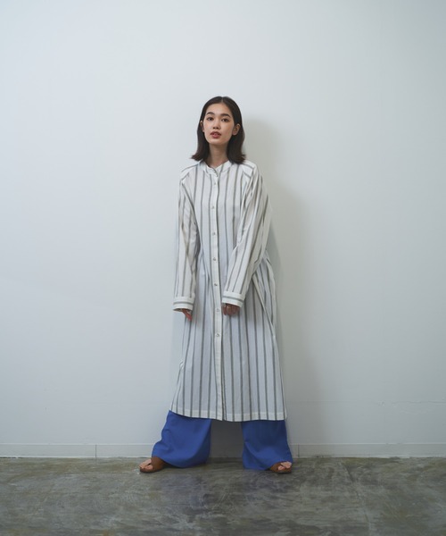 HERENCIA（ヘレンチア）の「マルチストライプ ガウン 前開き ワンピース（ワンピース・レディース・ホワイト系その他/ベージュ系その他・MEDIUM）」の8枚目の写真