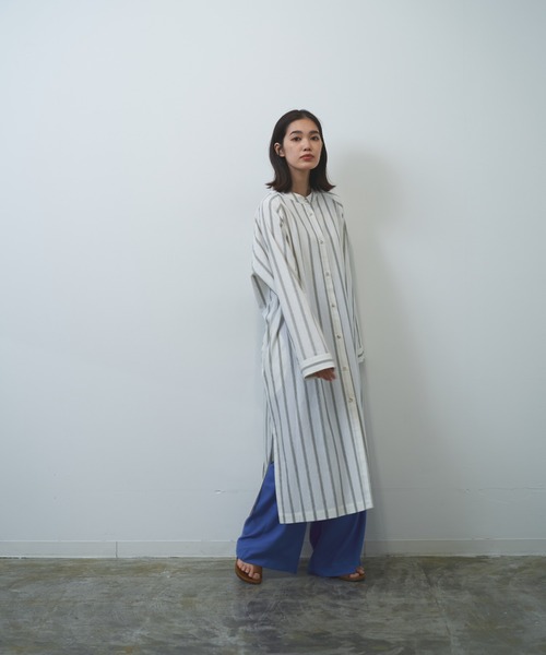 HERENCIA（ヘレンチア）の「マルチストライプ ガウン 前開き ワンピース（ワンピース・レディース・ホワイト系その他/ベージュ系その他・MEDIUM）」の21枚目の写真