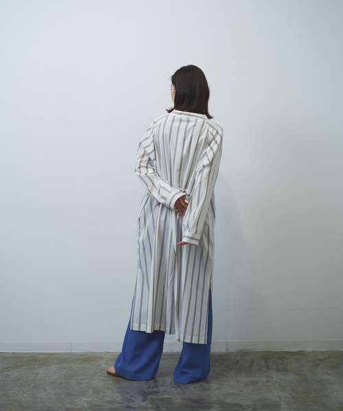 HERENCIA（ヘレンチア）の「マルチストライプ ガウン 前開き ワンピース（ワンピース・レディース・ホワイト系その他/ベージュ系その他・MEDIUM）」の15枚目の写真