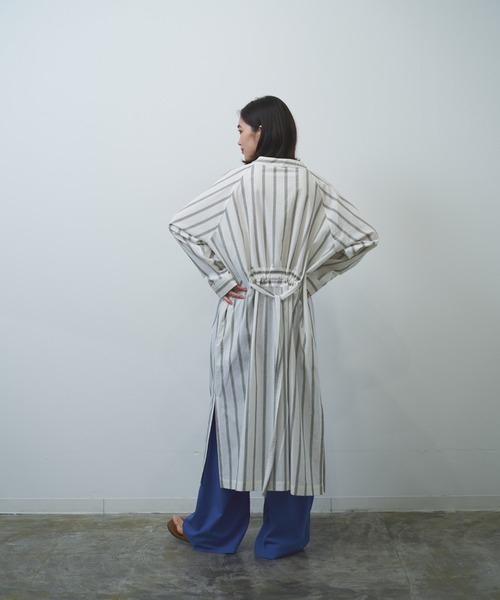 HERENCIA（ヘレンチア）の「マルチストライプ ガウン 前開き ワンピース（ワンピース・レディース・ホワイト系その他/ベージュ系その他・MEDIUM）」の14枚目の写真