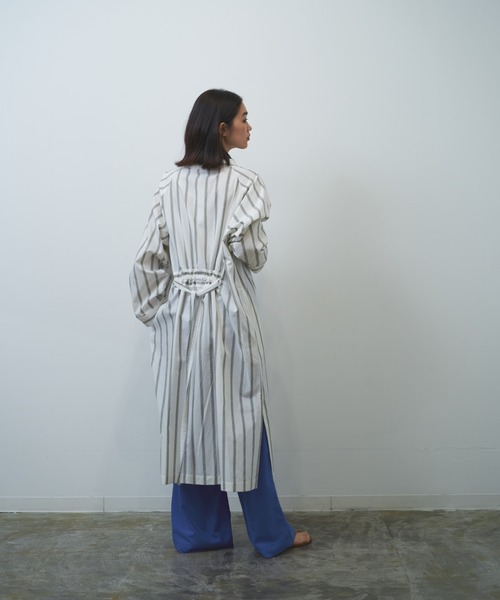 HERENCIA（ヘレンチア）の「マルチストライプ ガウン 前開き ワンピース（ワンピース・レディース・ホワイト系その他/ベージュ系その他・MEDIUM）」の16枚目の写真