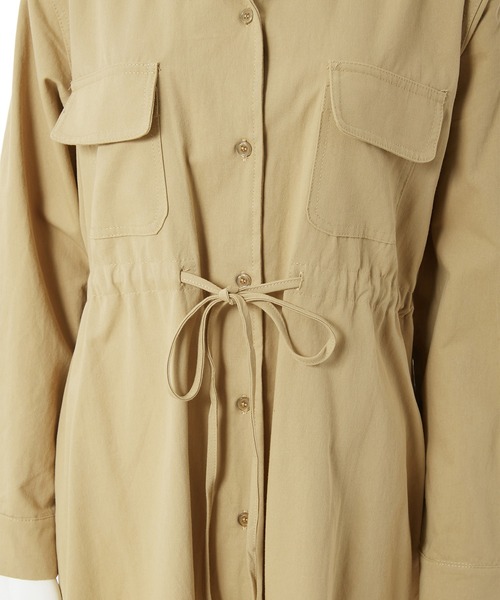 fifth(フィフス)の「ダブルポケットミリタリーワンピース(シャツワンピース・レディース・ベージュ/カーキ・MEDIUM)」の6枚目の写真