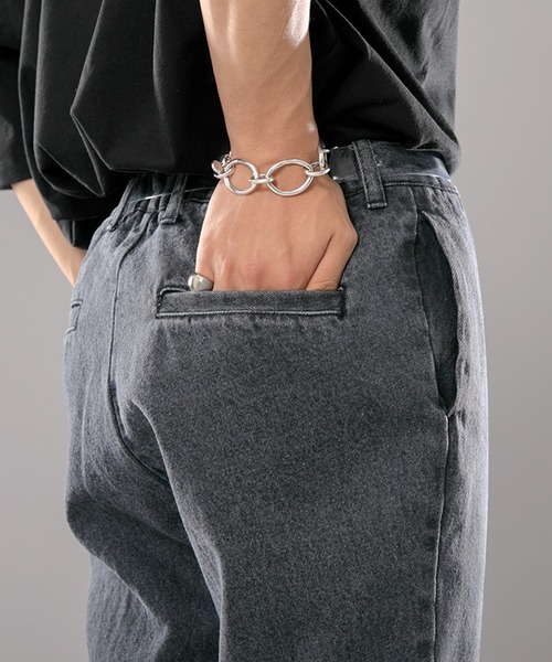 kutir(クティール)の「カットオフスリムフレアデニムパンツ(デニムパンツ・メンズ・ライトブルー/ブラック/インディゴブルー・SMALL/MEDIUM/LARGE)」の13枚目の写真